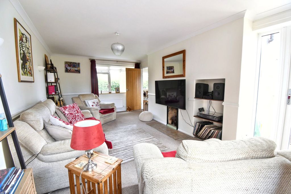 Property photo 3 of 22