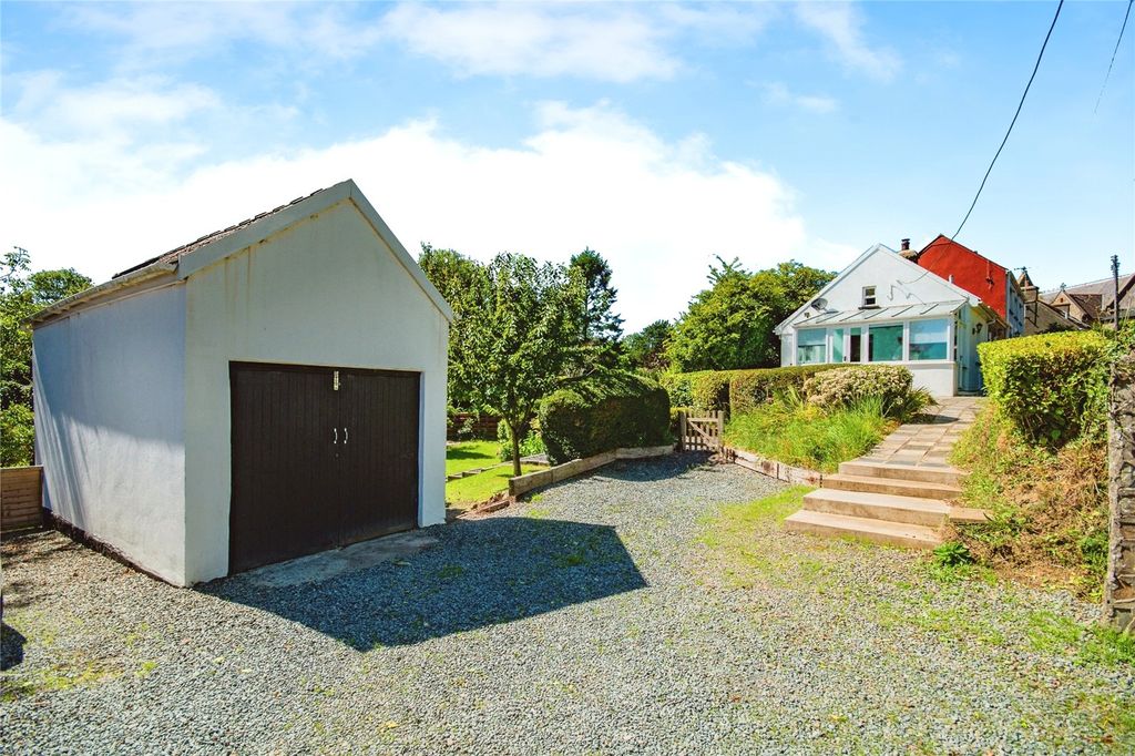 Property photo 2 of 17 Picture No. 13
