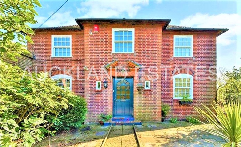 Property photo 1 of 17 Img_832_1_Original