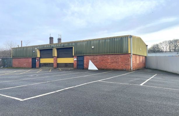 Property photo 1 of 2