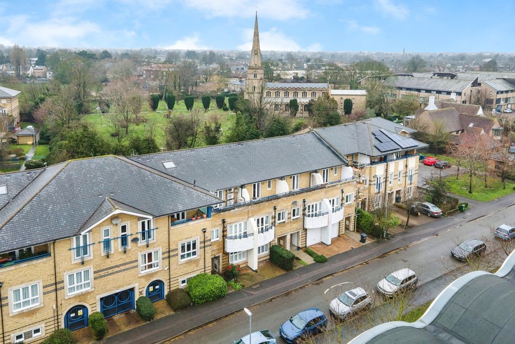 Property photo 1 of 45 Pbox-Img.Jpg