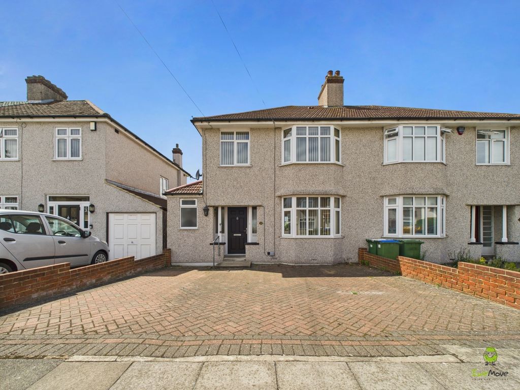 Property photo 1 of 23 Presented By Clinton At Ewemove Bexleyheath And Da