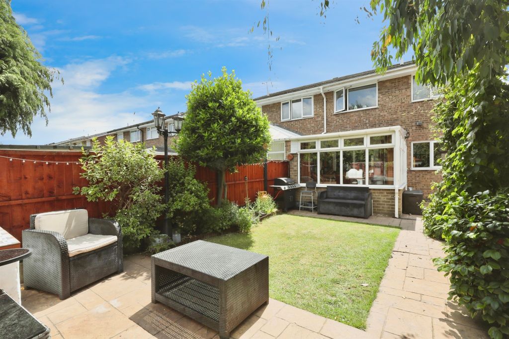 Property photo 2 of 16