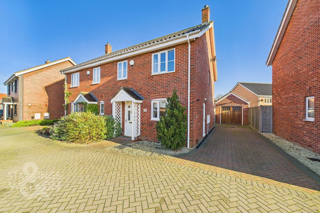 Property photo 1 of 22