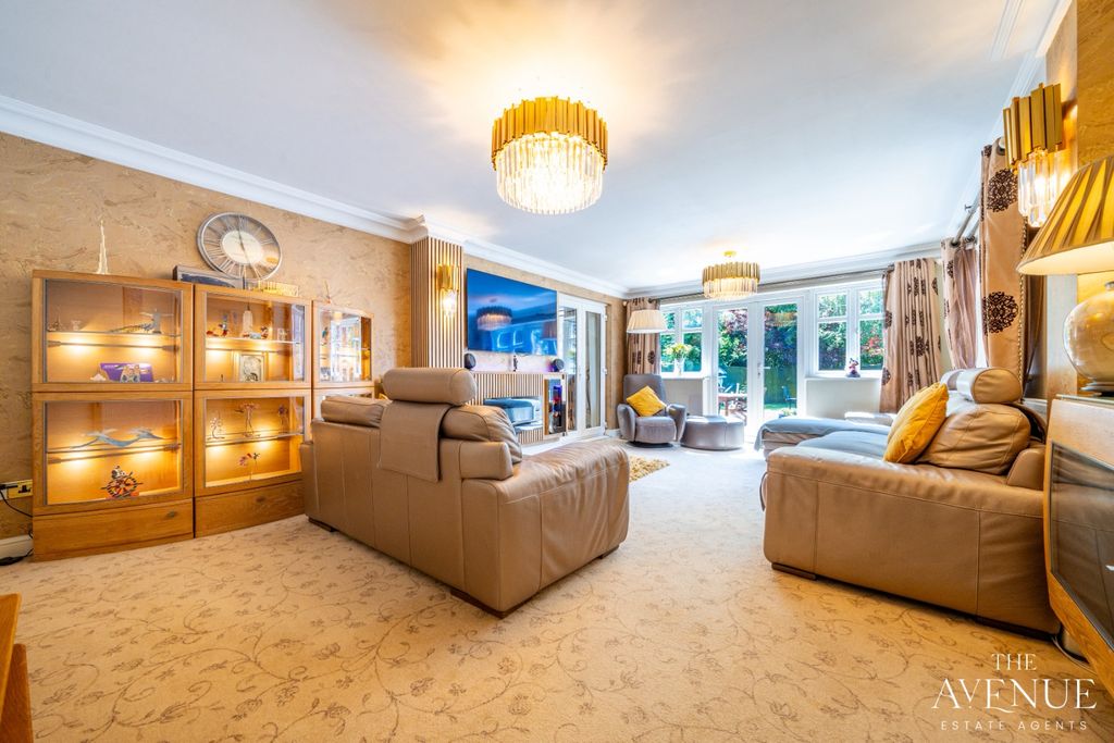 Property photo 2 of 60 4162986