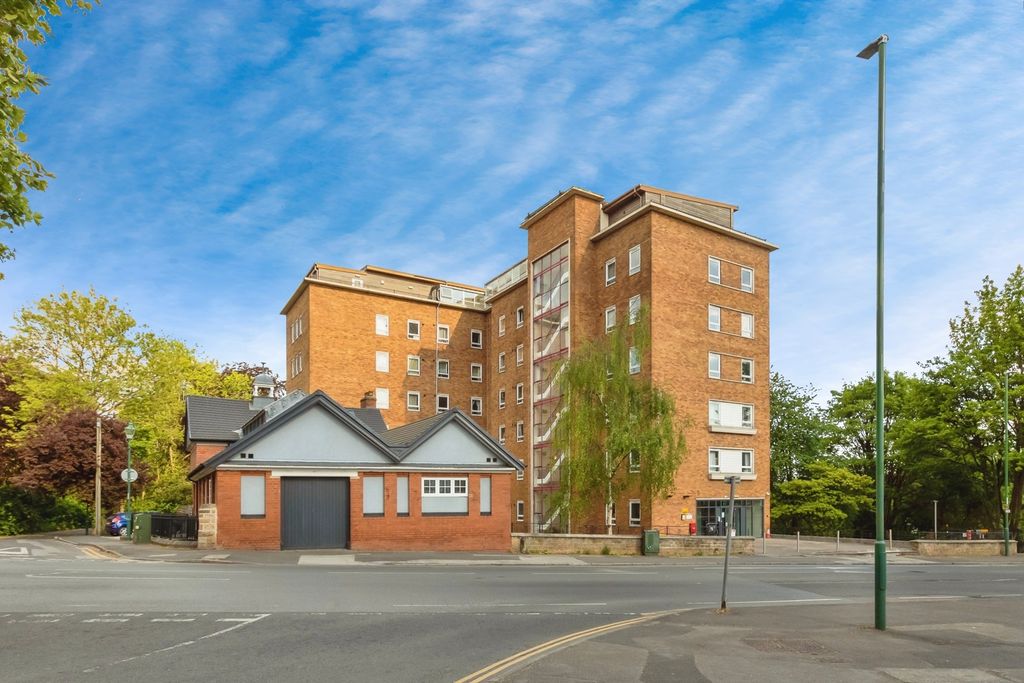 Property photo 1 of 12 Photo