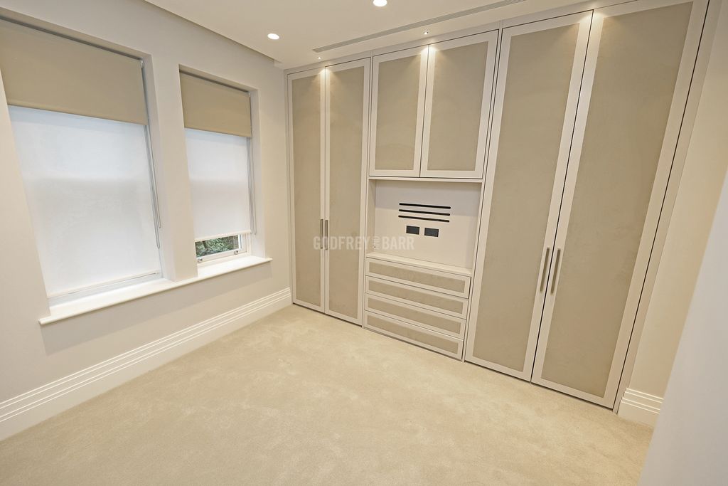 Additional image 8 of 3 bed flat to rentCamlet Way, Hadley Wood EN4