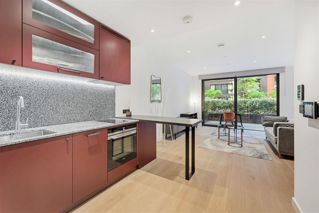 Property photo 1 of 13 D11 Legacy Building (1).Jpg