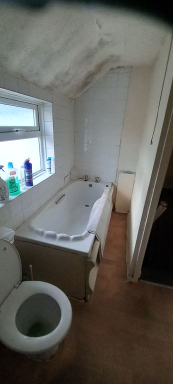 Property photo 2 of 4