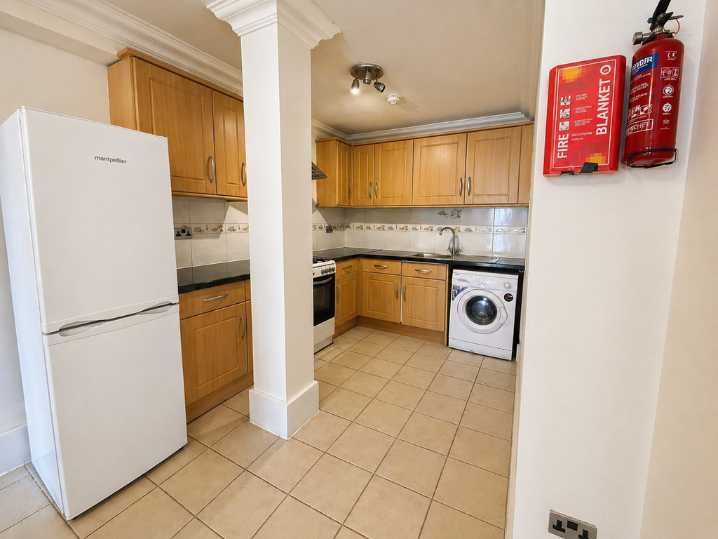 Property photo 1 of 5