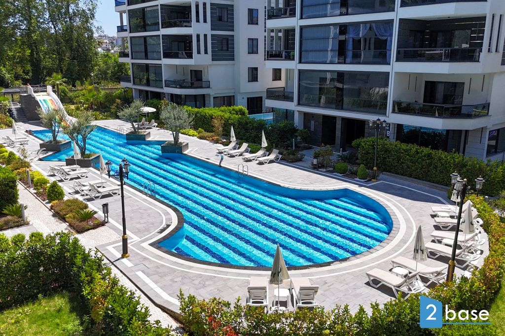 Property photo 3 of 30