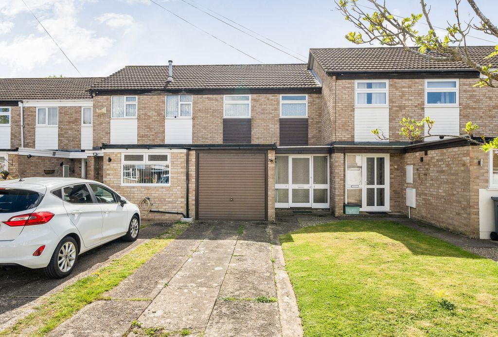 Property photo 1 of 20 1438686-15-69E60A...