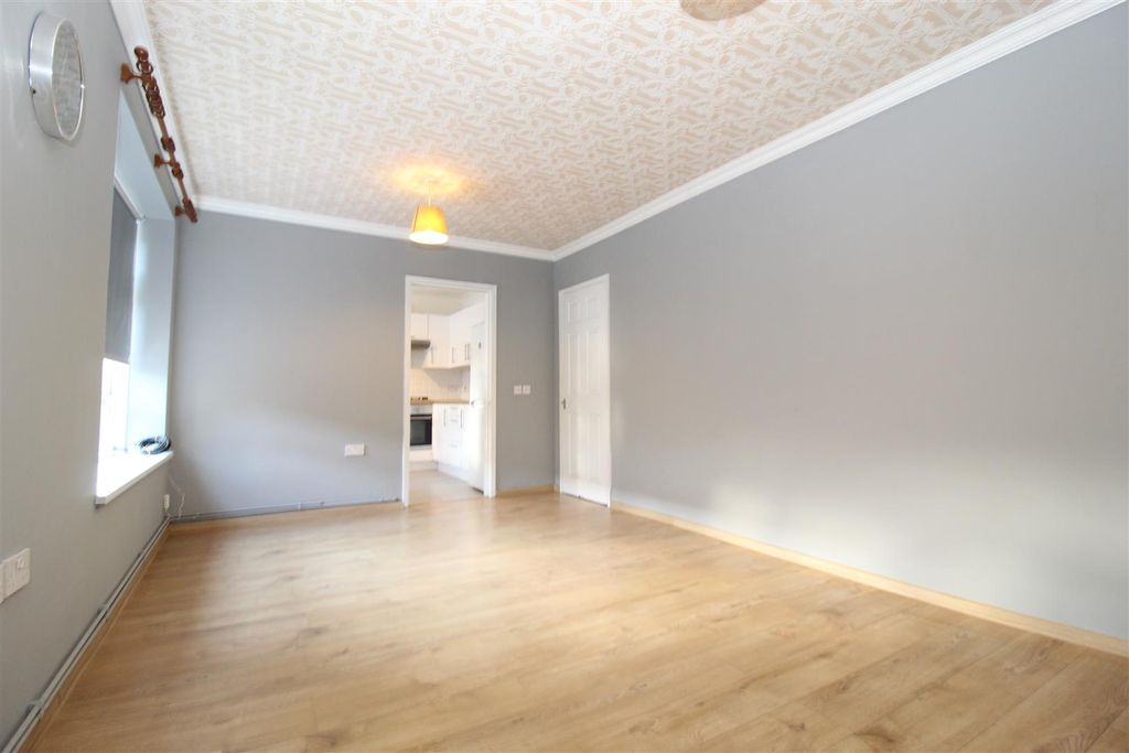 Property photo 2 of 12 Img_5321.Jpeg