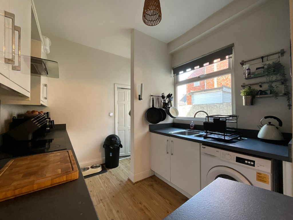 Property photo 2 of 16 4268014