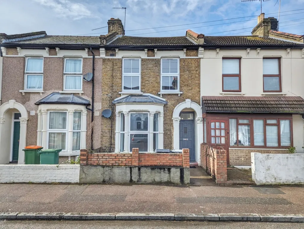 Property photo 1 of 10