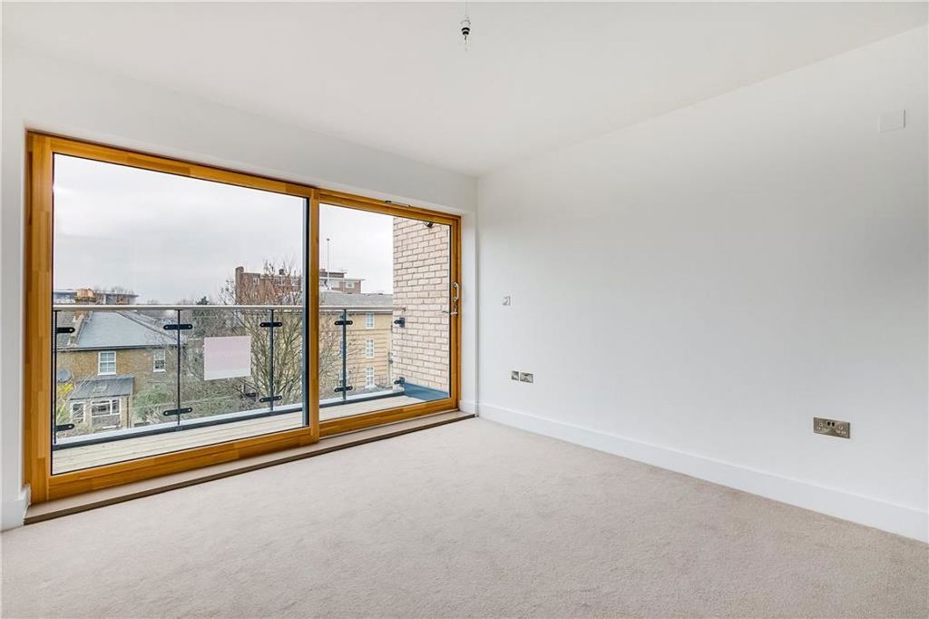 Property photo 3 of 5