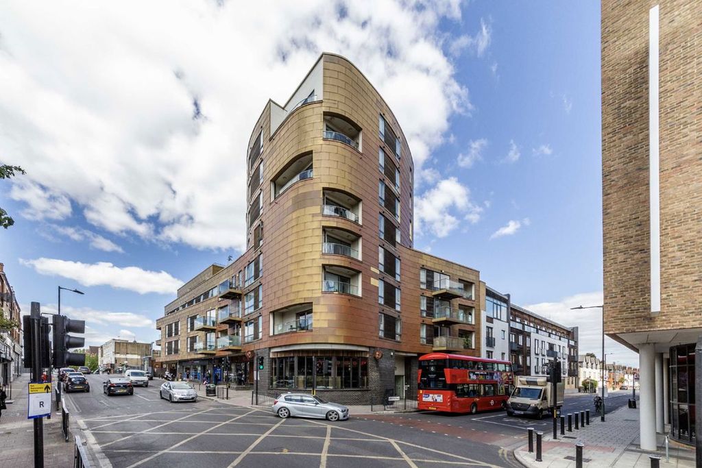 Property photo 1 of 5