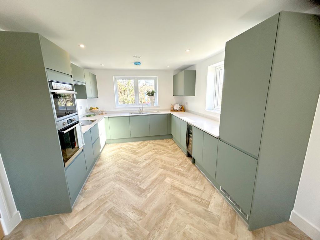 Property photo 3 of 29 Img_5282.Jpg