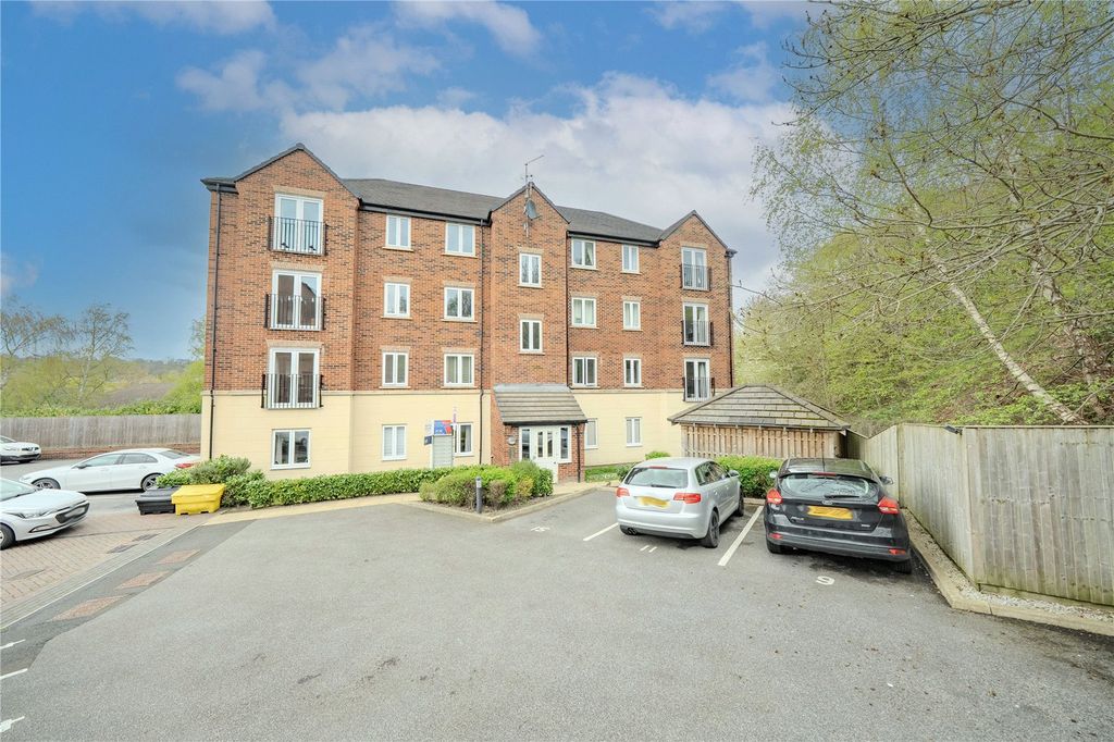 Property photo 1 of 15 Picture No. 16