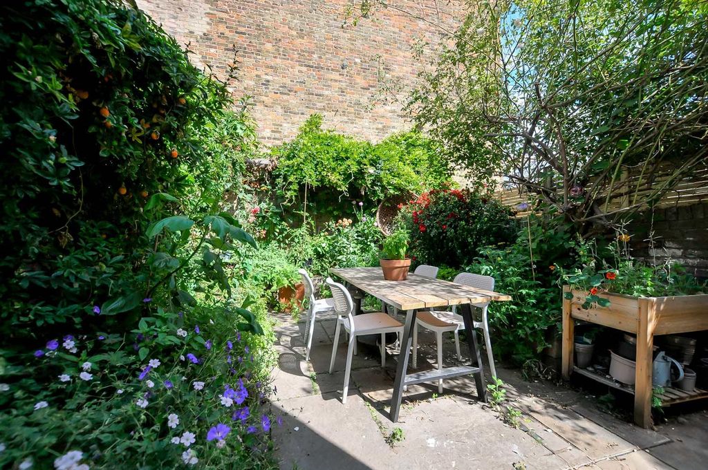 Property photo 2 of 16 3.Jpg