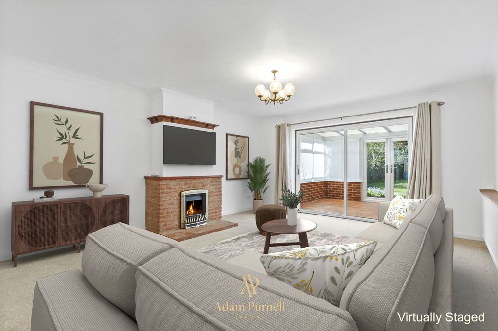 Property photo 2 of 13