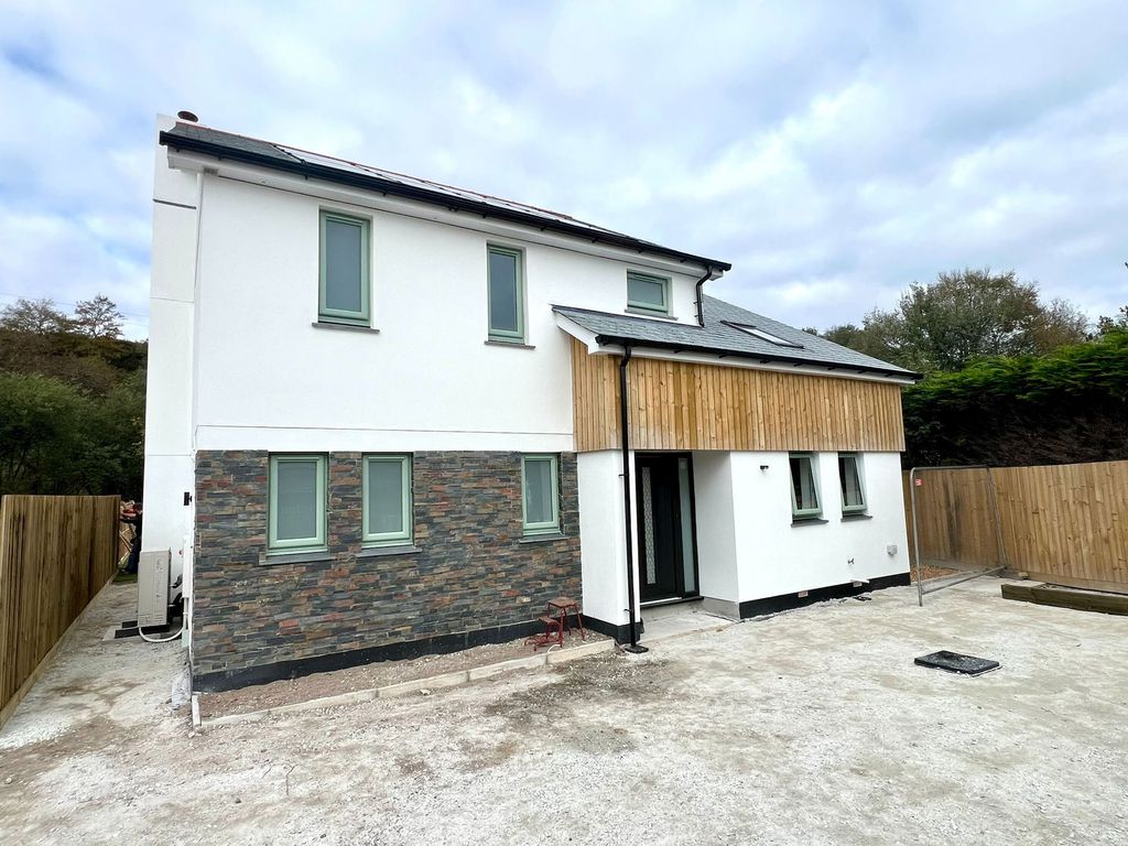 Property photo 2 of 24