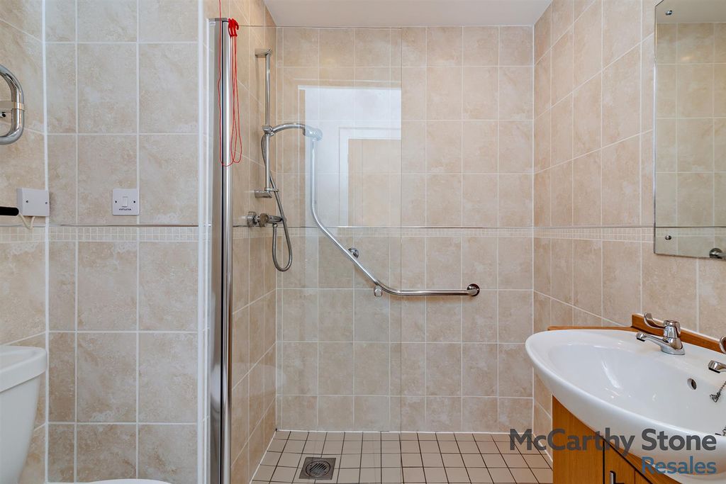 Additional image 9 of 1 bed flat for saleMorgan Court, Station Road, Petworth, West Sussex GU28