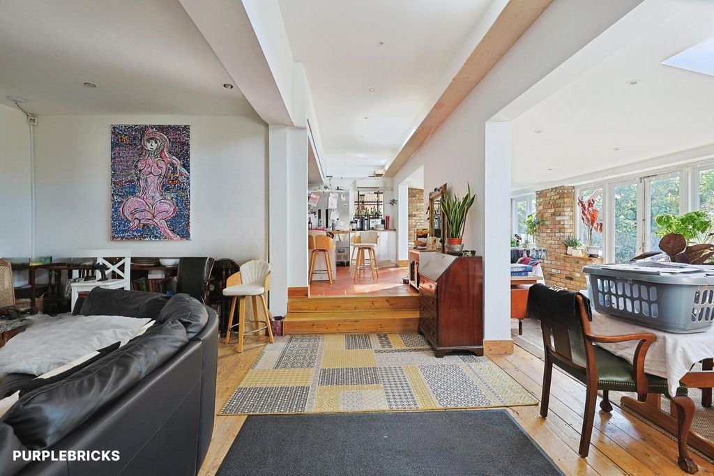 Property photo 2 of 25 Open Plan Living