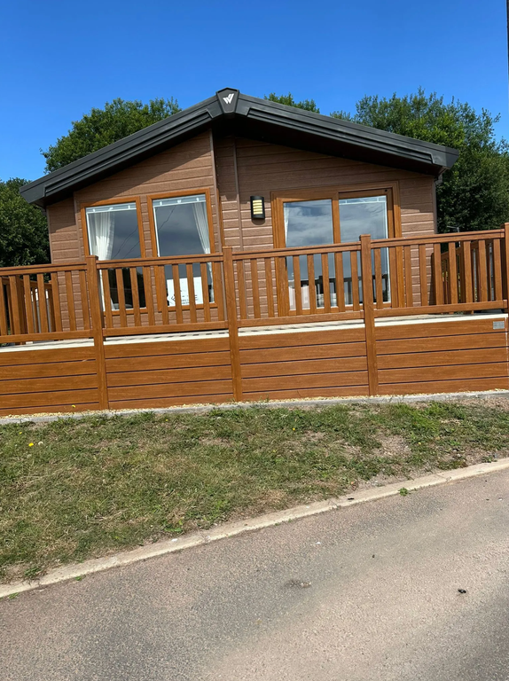 Property photo 1 of 9