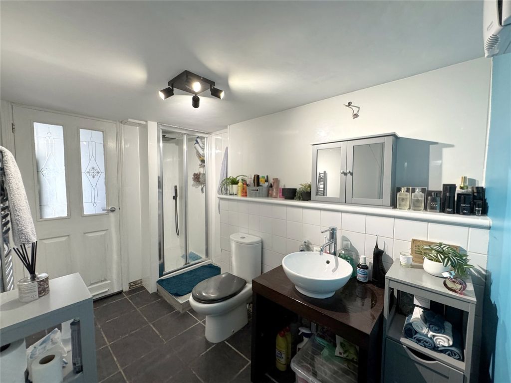 Additional image 7 of 2 bed flat for saleSouthpark, Tywardreath PL24