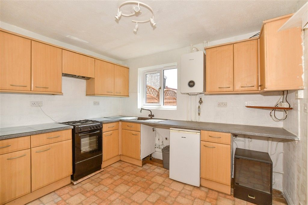 Property photo 3 of 8 Kitchen/ Diner