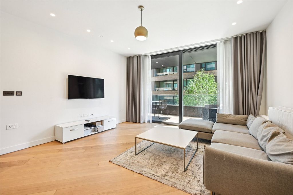 Property photo 1 of 12 Reception Room