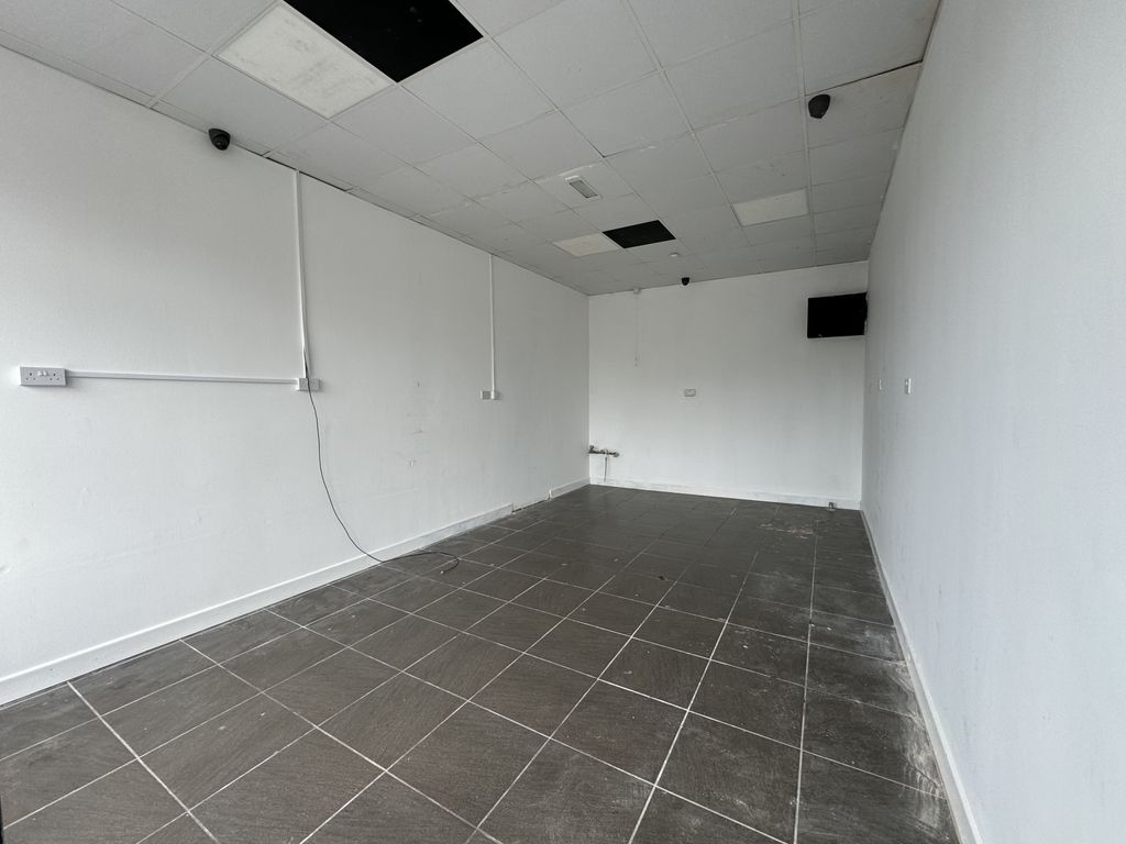 Property photo 2 of 3