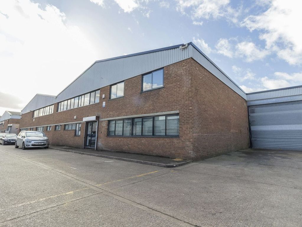 Property photo 2 of 6 Unit 5 Chapmans Park 5.Jpg