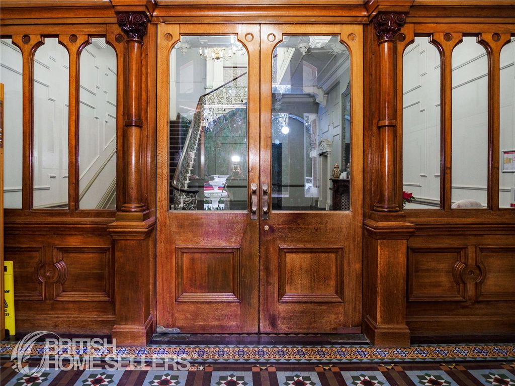 Property photo 3 of 36 Picture No. 37