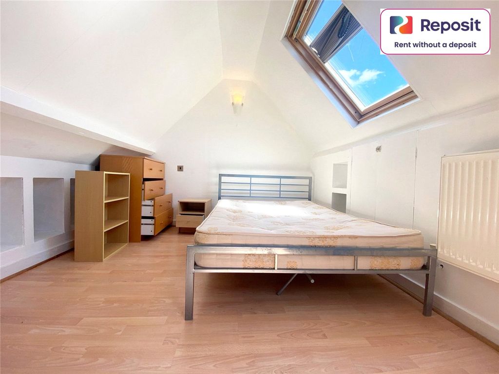 Property photo 1 of 11 Picture No. 14