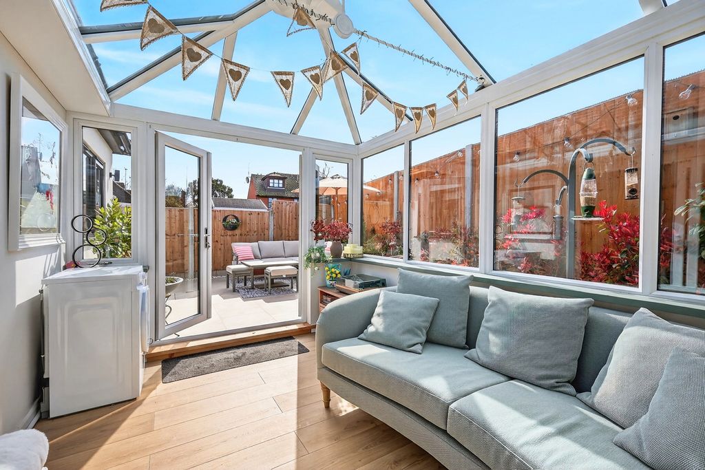 Property photo 3 of 25