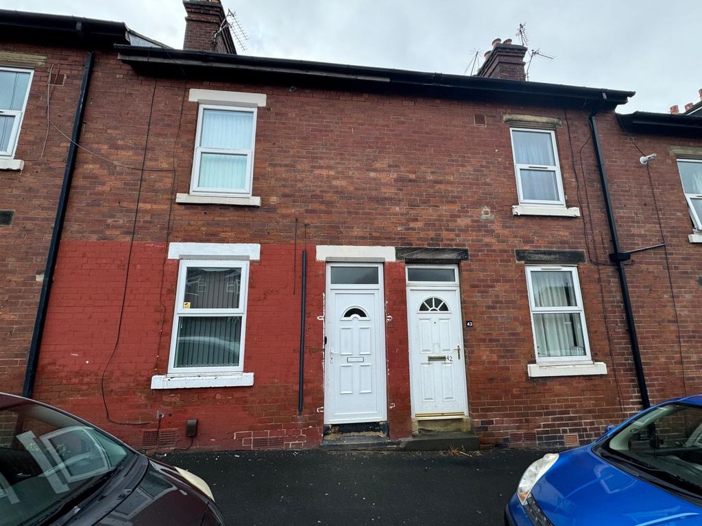 Property photo 1 of 14