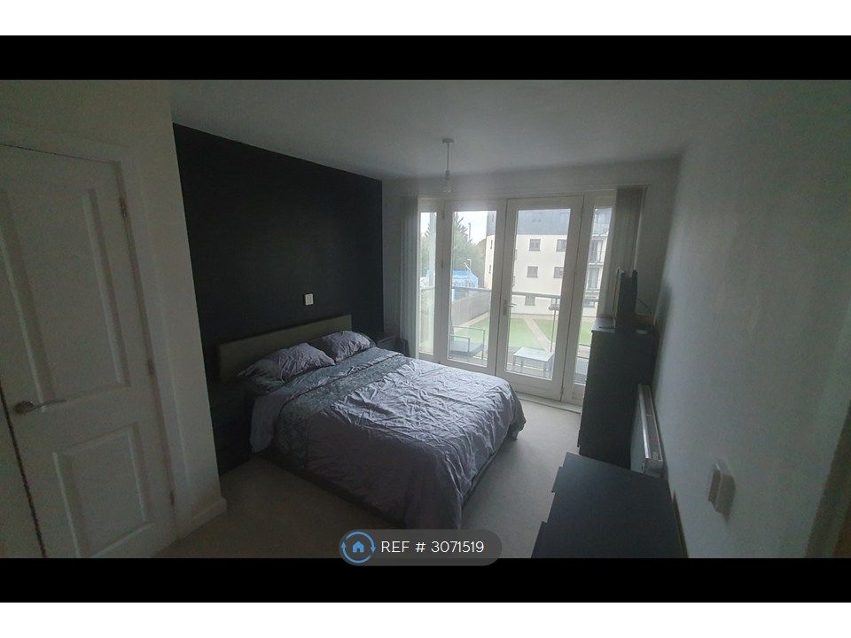 Property photo 2 of 5