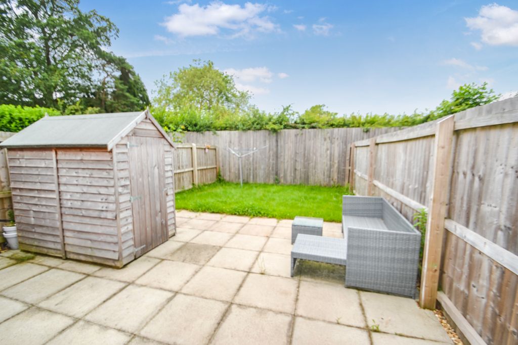 Property photo 2 of 10 Rear Garden