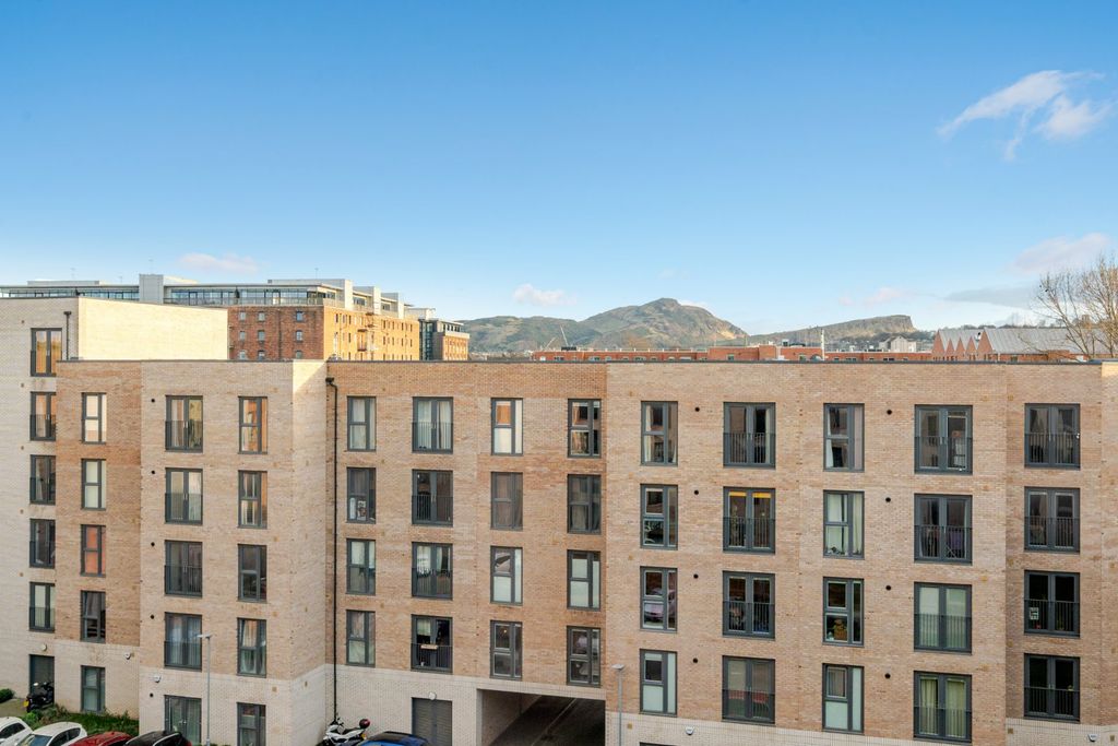 Property photo 2 of 16 Photo 2