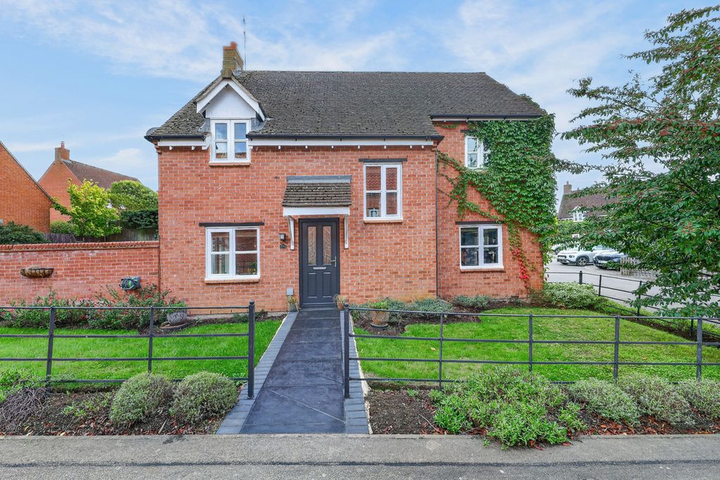 Property photo 1 of 49