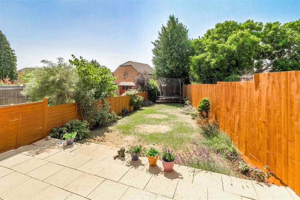 Property photo 2 of 15 Rear Garden