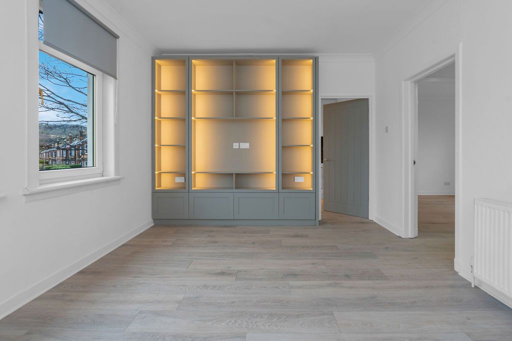 Property photo 1 of 13 Photo 1