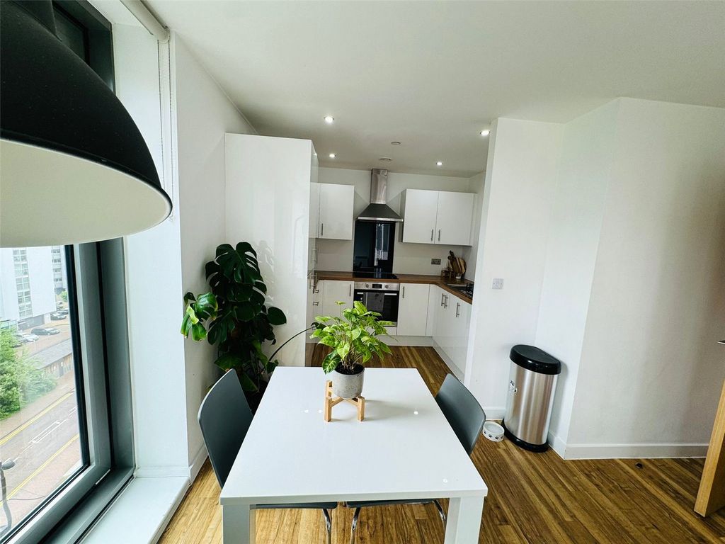 Property photo 3 of 8 Picture No. 03