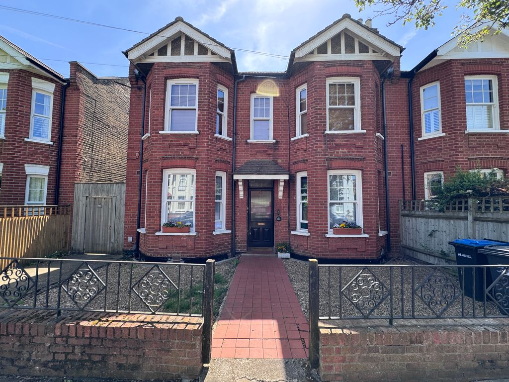 Property photo 1 of 13