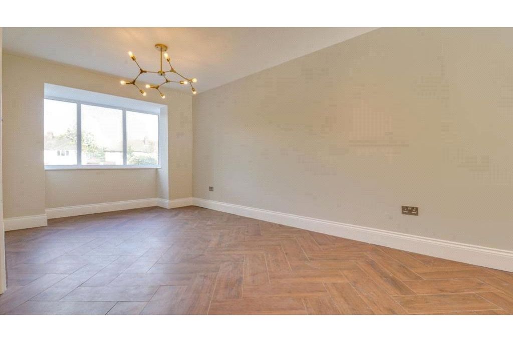 Property photo 3 of 16 Open Plan Living