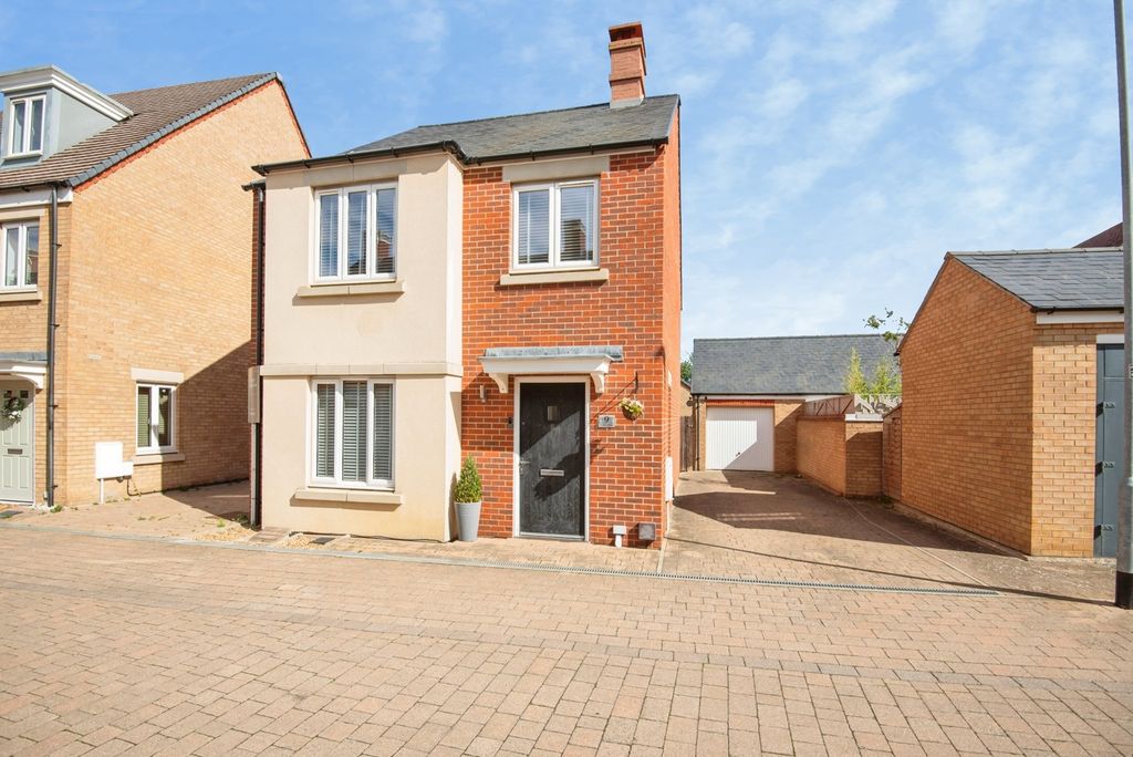 Property photo 1 of 20 Pbox-Img.Jpg