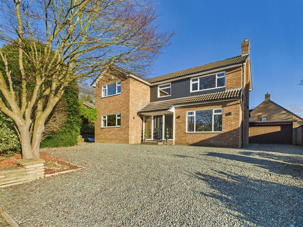 Property photo 2 of 21 Cam03303G0-Pr0282-Still001.Jpg