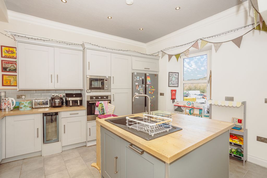 Additional image 9 of 5 bed semi-detached house for saleHigh Street, Dalbeattie DG5